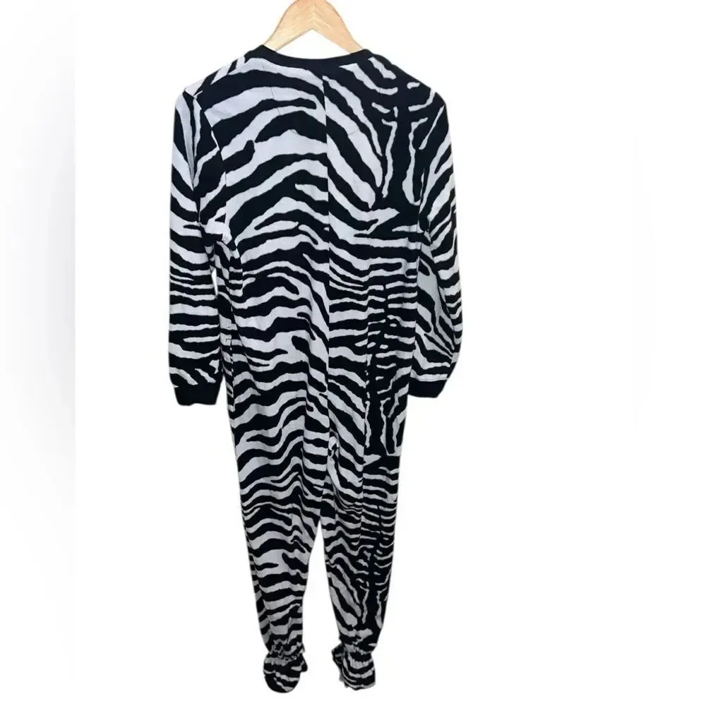 Nick & Nora Zebra One Piece Pajamas Footed Fleece Zip Up Sleeper Womens Small